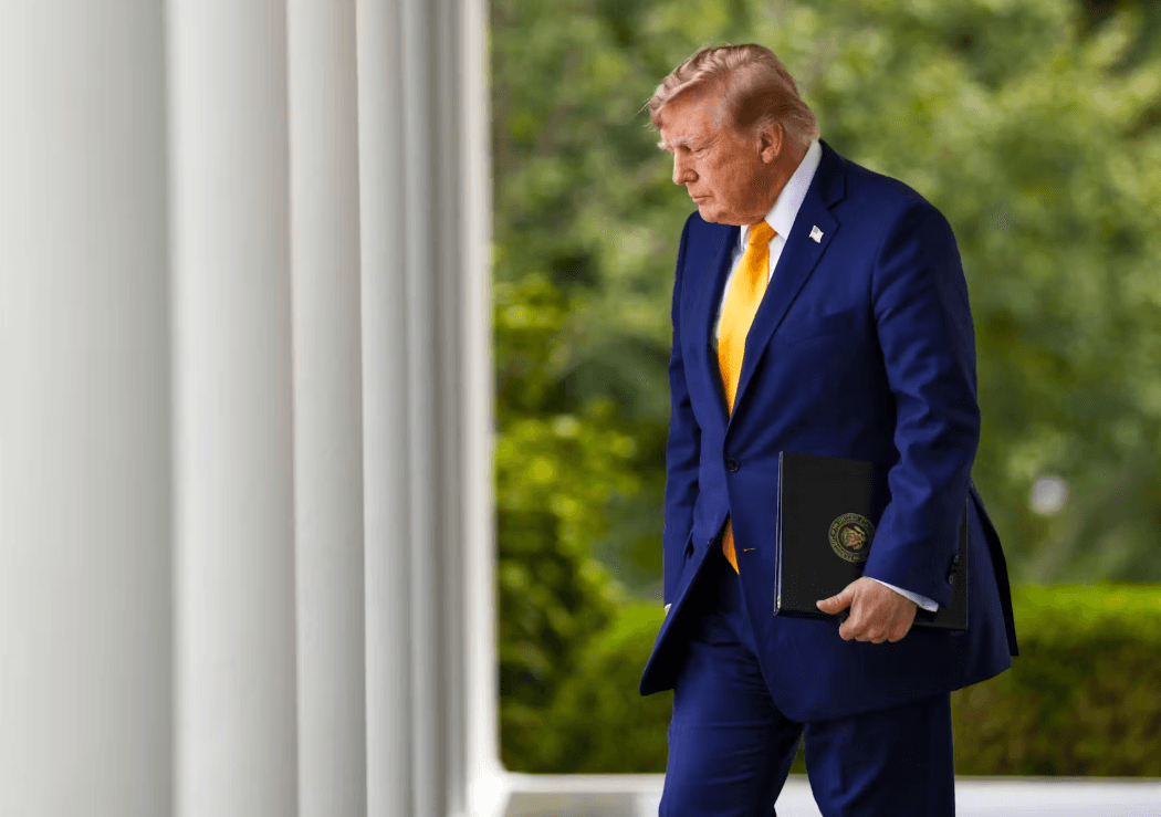 Featured image for Më shumë se 100 kilogramë, mjekët janë të shqetësuar për peshën e Trumpit!