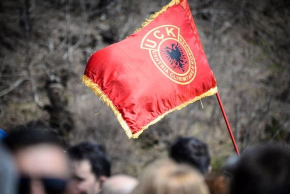 OVL-UÇK dënon nderimin e Ratko Mlladiqit në Serbi: Kujtimi dhe dinjiteti i viktimave nuk negociohen – As tani, as kurrë