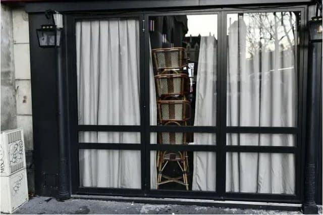 Featured image for Rritja e kostove mbyll çdo ditë 25 restorante në Francë
