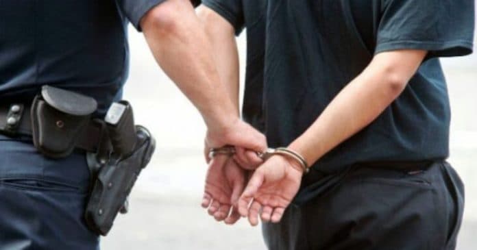Ngacmoi seksualisht një grua në Fushë Kosovë dhe u largua, policia arreston të dyshuarin, dërgohet në Qendrën e Mbajtjes