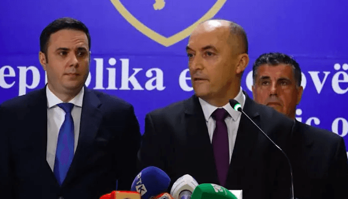 Abdixhiku pas tërheqjes së Sejdiut: Tregoi dinjitet, do të ishte zgjedhja e duhur për President