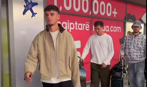 Featured image for Arrijnë në Kosovë edhe treshja e Hoffenheimit, priten nga Ademi