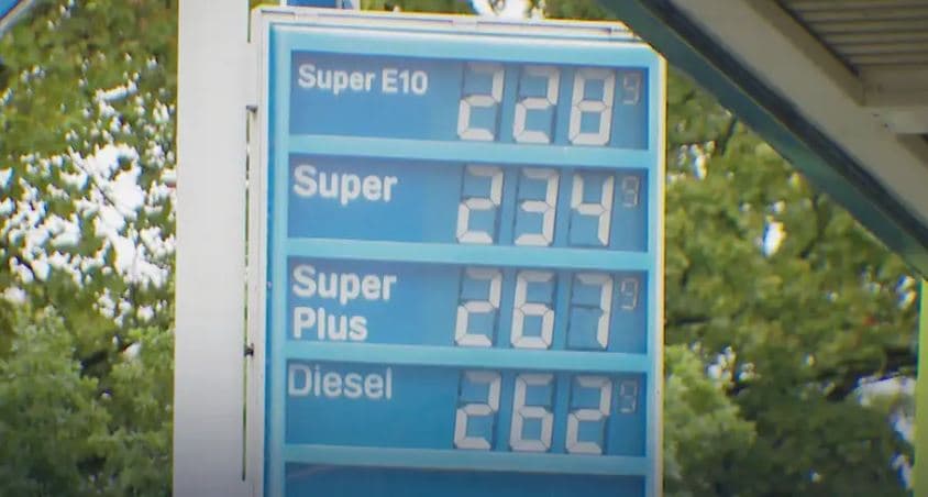 Bundestagu gjerman miraton zbritjen e taksës për derivatet për 17 cent në litër