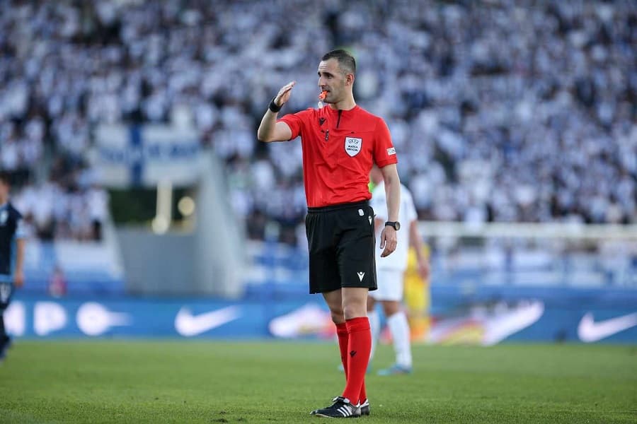 Featured image for Genc Nuzës i besohet drejtimi i një ndeshje ndërkombëtare
