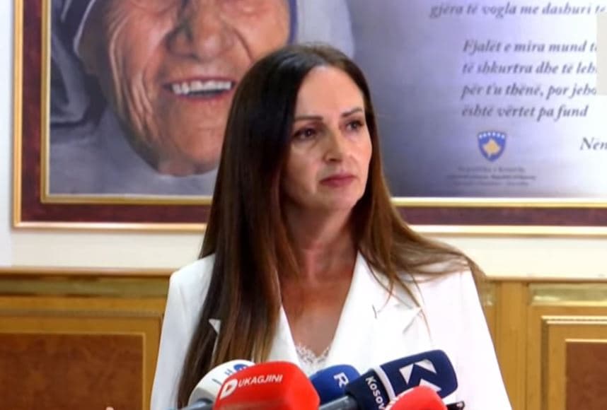 Featured image for “Janë deklaruar në Kuvend?”- Nagavci për Simiqin: Të mos ketë deklarata të tilla kundërkushtetuese