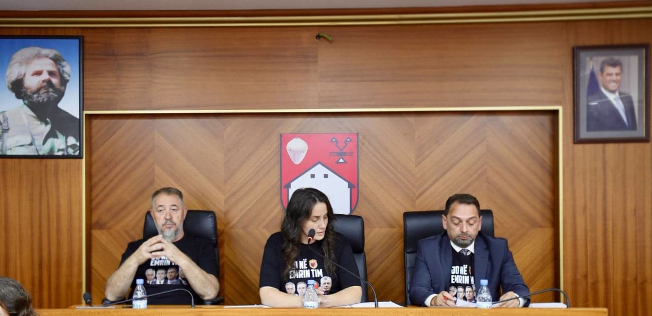 Komuna e Skenderajt miraton Deklaratën “Jo në emrin tim”, Lushtaku: Dëshmi e qëndrimit të përbashkët të Kuvendit dhe qytetarëve