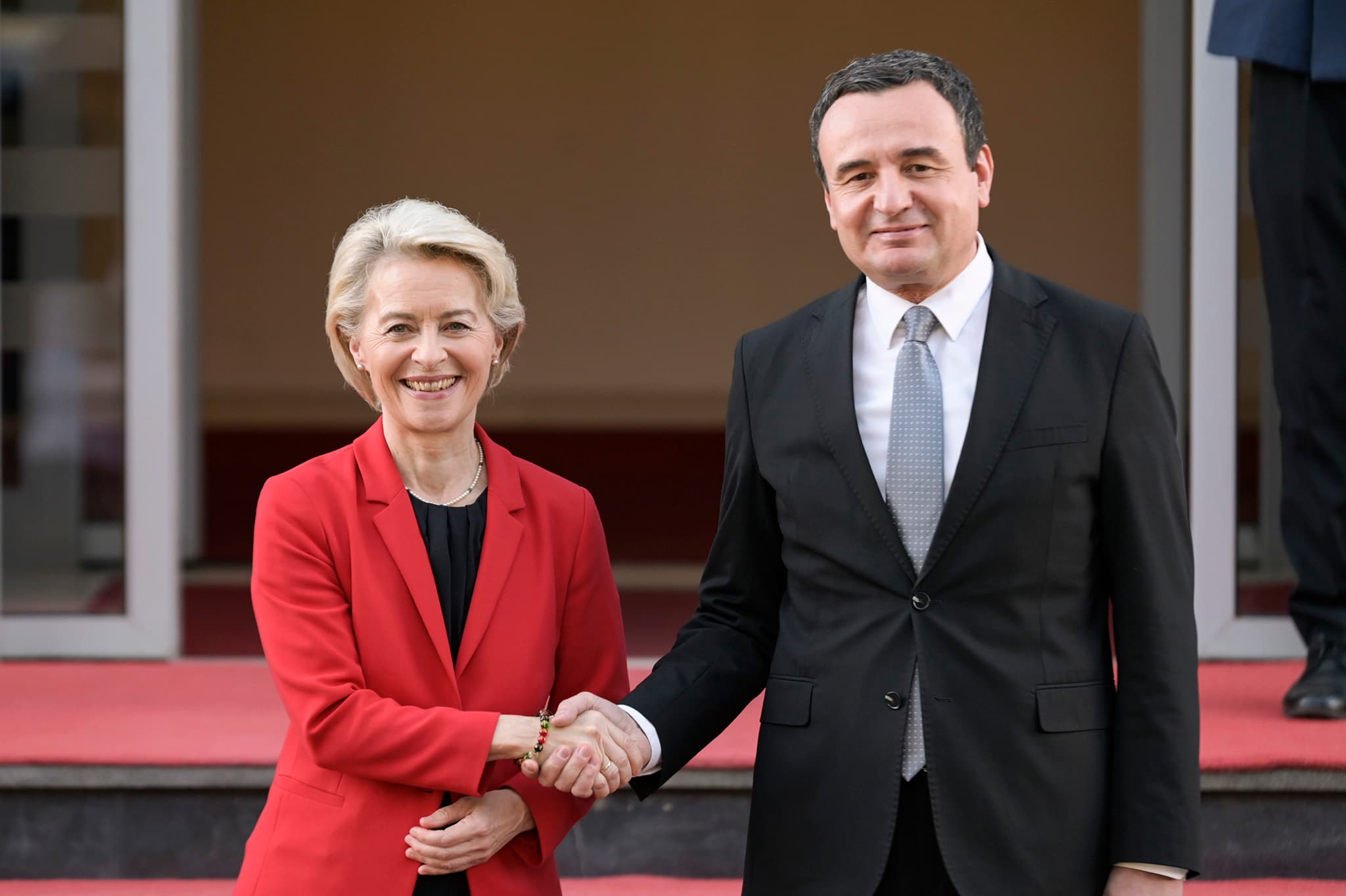 Kurti shpreson në vizitën e Von Der Leyen për të avancuar aplikimin e Kosovës për statusin e vendit kandidat