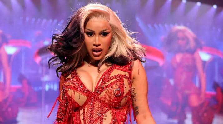 Featured image for Lëvizje e papritur, Cardi B rikthehet të ish-i?
