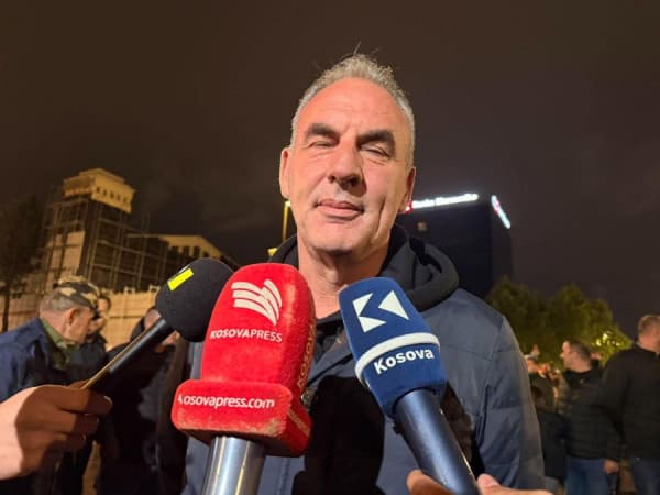 Limaj: Shteti dhe populli i Kosovës nuk lejojnë që t’i rishkruhet historia