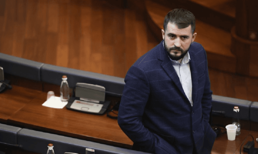 Lushtaku: Vetëvendosje në koordinim të plotë me Listën Serbe