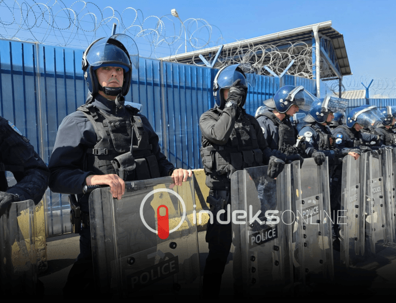 Policia tregon çfarë ndodhi pas protestës: Vozitje të rrezikshme dhe ndërhyrje në trafik