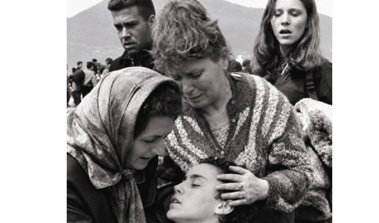 Publikohet fotoja e rrallë e Fjolla Morinës, gjatë kohës së luftës në vitin 1999