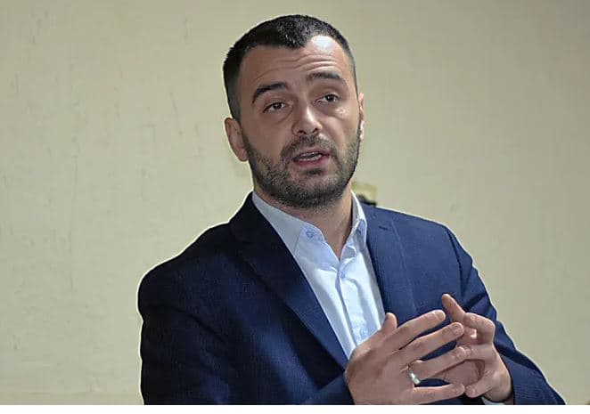 Rexhaj: Mosvotimi i nënkryetarëve është mjet politik, s’kemi votë për Shalën e Çitakun