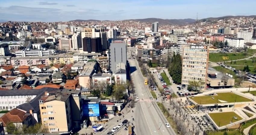 Rritet numri i turistëve në Kosovë, mbi 99 mijë vizitorë në hotele gjatë korrikut