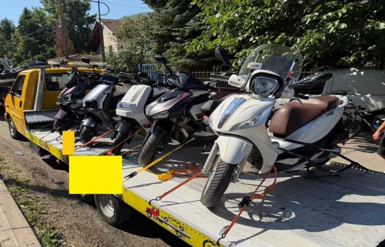 Featured image for Sekuestrohen 11 motoçikleta në Pejë për kundërvajtje në komunikacion