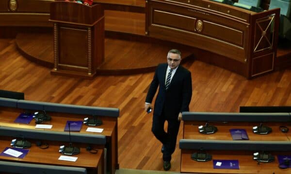 Tahiri: Kësaj shumice i ka humbur busulla, e po ia humbin rrugën edhe popullit e shtetit