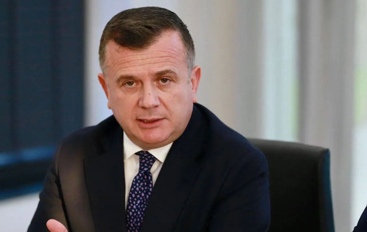 “Thellësisht i padrejtë”, Balla rishpreh qëndrimin e Kuvendit të Shqipërisë për vendimin në Hagë