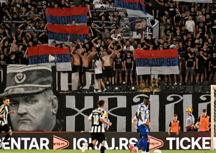 UEFA dënon klubet Crvena Zvezda dhe Borac Banjalluka për sjelljen e tifozëve pas vdekjes së Mlladiqit