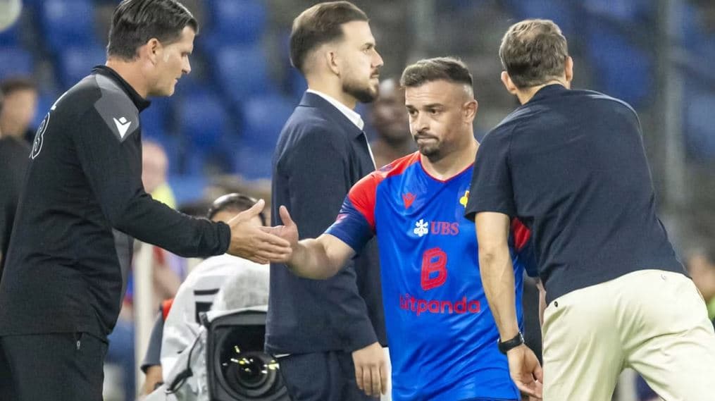 Featured image for Zyrtare: Xherdan Shaqiri mbetet pa trajner, shkarkohet Lichtsteiner