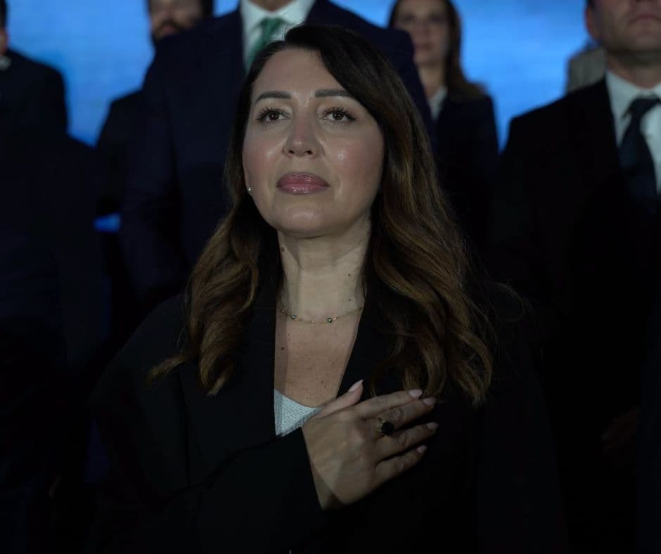 Adelina Thaçi i drejtohet LDK-së: Partia ime, kthjellohu!