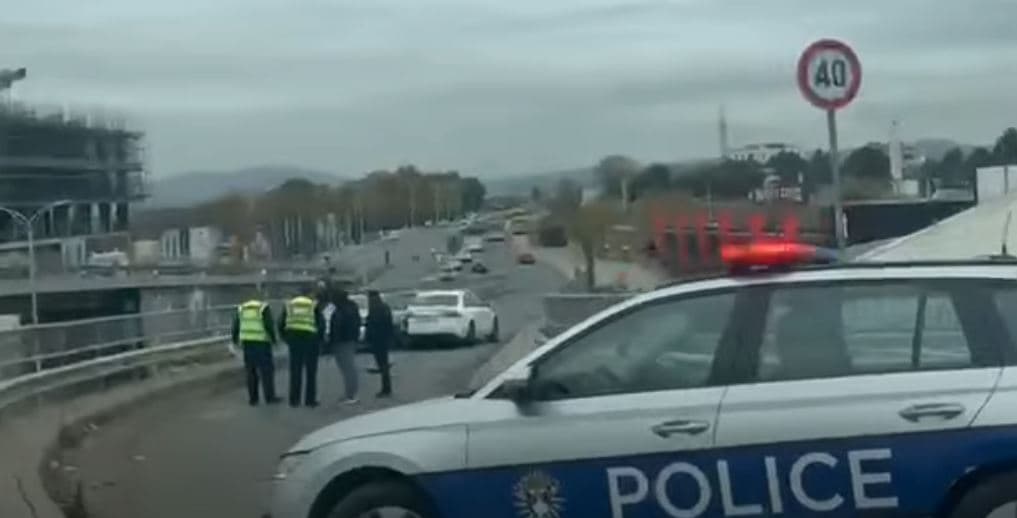 Aksident midis dy veturave në Lakrishtë