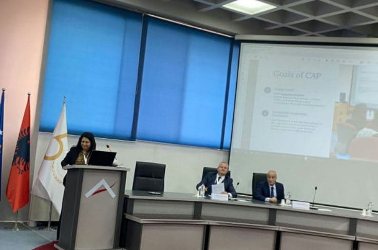 ASHAK dhe Fakulteti Ekonomik hapin konferencën ndërkombëtare për transformimin digjital dhe të gjelbër