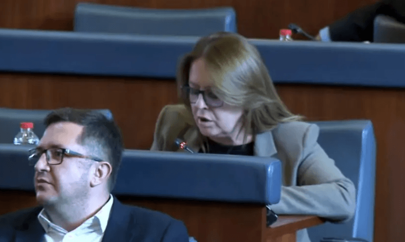 Bajrami: Kosova nën sanksione humbi milionat e BE-së, Kurti t’u kërkojë falje qytetarëve