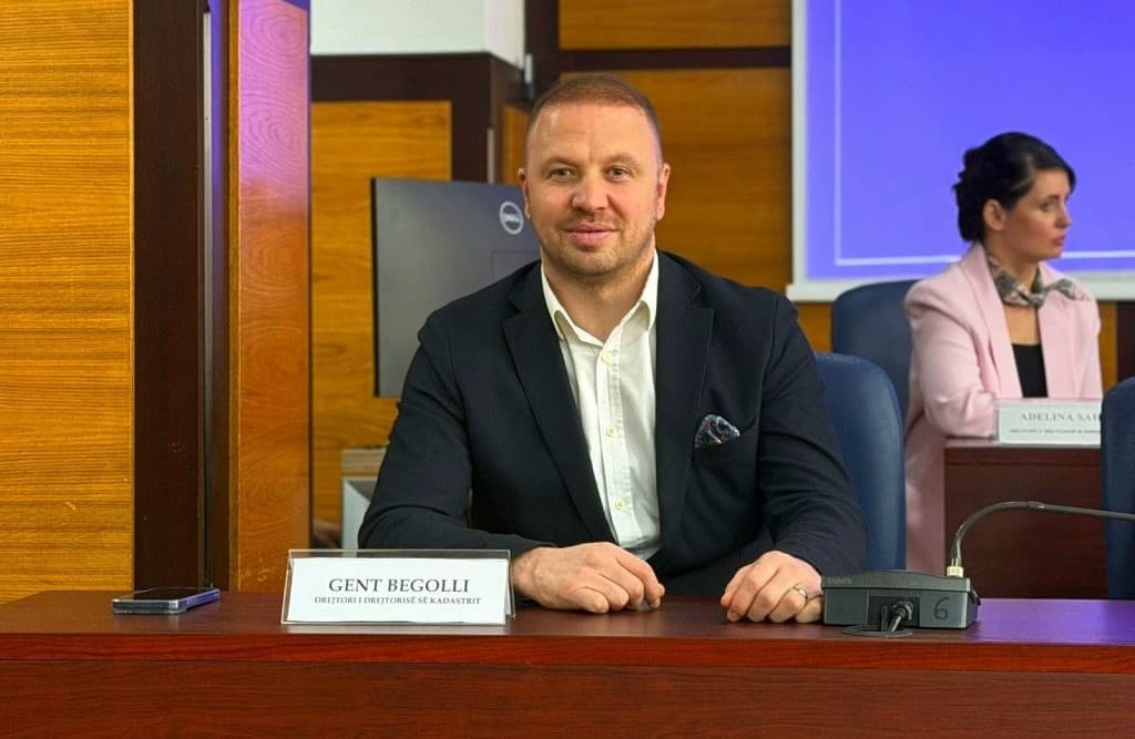 Begolli njofton një rekord në Drejtorinë e Kadastrit: Trajtim i suksesshëm i lëndëve në kadastër dhe gjeodezi