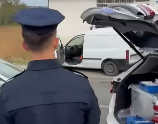 Dorëzohet në Polici i dyshuari për vrasje në Gjilan