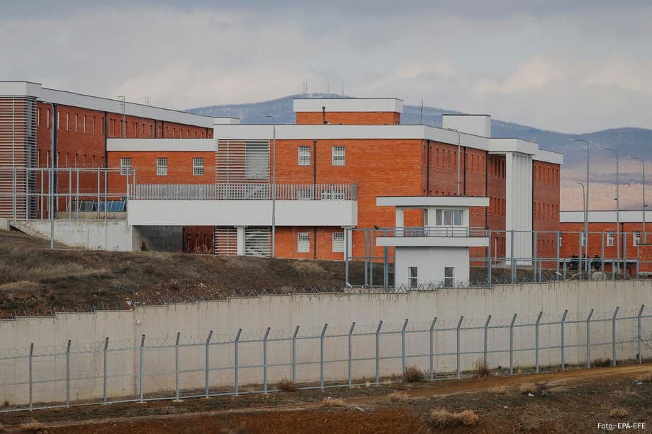 Dy zyrtarë kosovarë të burgjeve akuzohen për incident me të burgosur në Danimarkë
