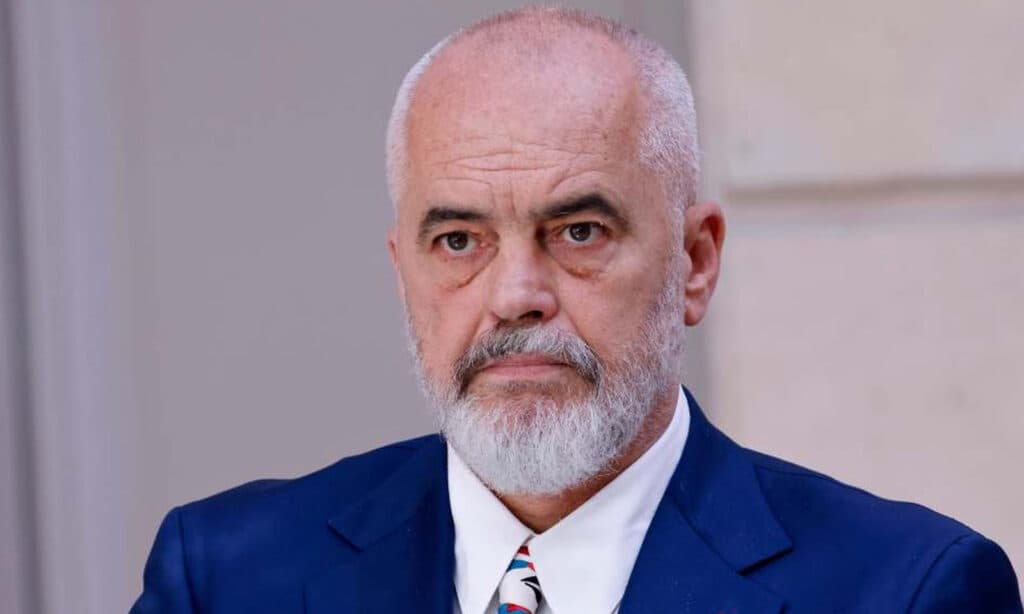 Edi Rama: Populli ma dha mandatin -nuk jap dorëheqje