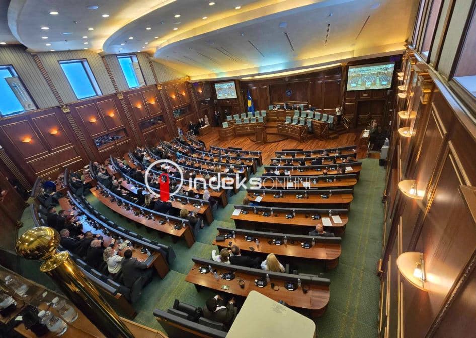 Gërvalla dhe Geci mungojnë në seancën ku pritet të votohet ligji për Specialen