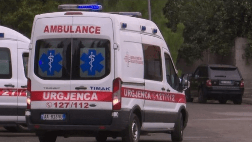 Gjendet pa shenja jete në apartament 25-vjeçarja në Durrës, pranë saj ishte fëmija 2 vjeç