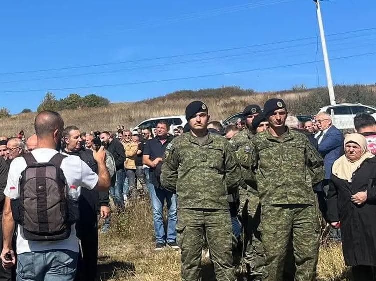 I takonte Grupit të Intelektualëve, i jepet lamtumira e fundit Adem Beqirit