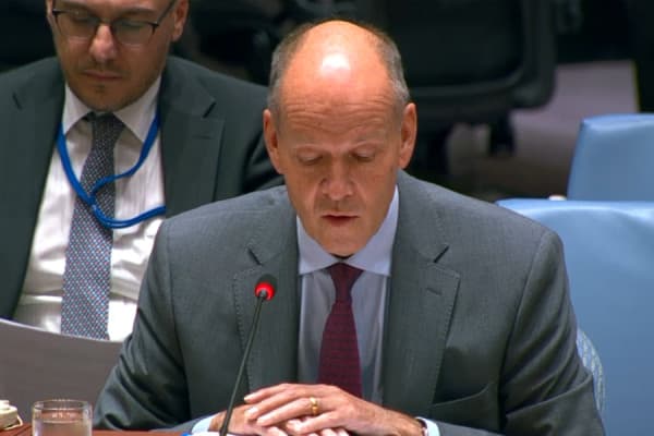 Featured image for Këshilli i Sigurimit të OKB-së, shefi i UNMIK-ut: Kosova dhe Serbia të jenë konstruktive në dialog, të zbatohen marrëveshjet
