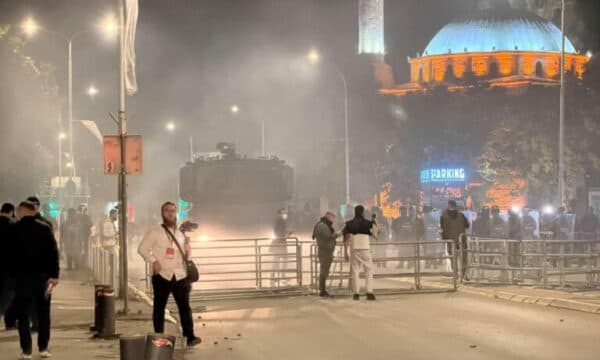 KMDLNj kërkon hetim urgjent për ndërhyrjen e Policisë ndaj protestuesve