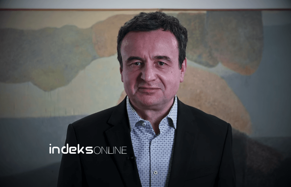 Kurti në pritje të raporteve nga Gërvalla dhe Sveçla, nuk përgjigjet nëse do të ketë shkarkime