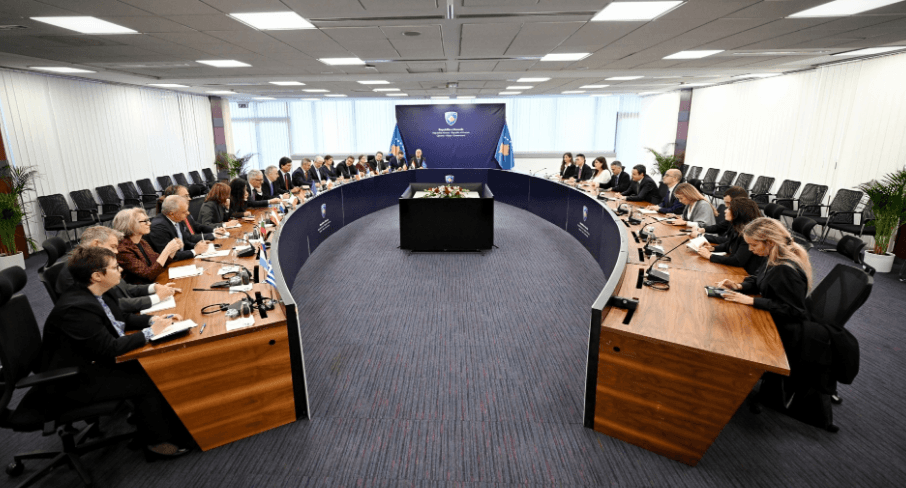 Kurti takohet me ndërkombëtarët pas zgjedhjes së presidentes, në fokus stabiliteti institucional dhe rruga drejt BE-së