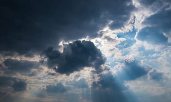 Moti për 5 ditët e ardhshme, të enjten dhe të premten priten reshje shiu në disa zona në Kosovë