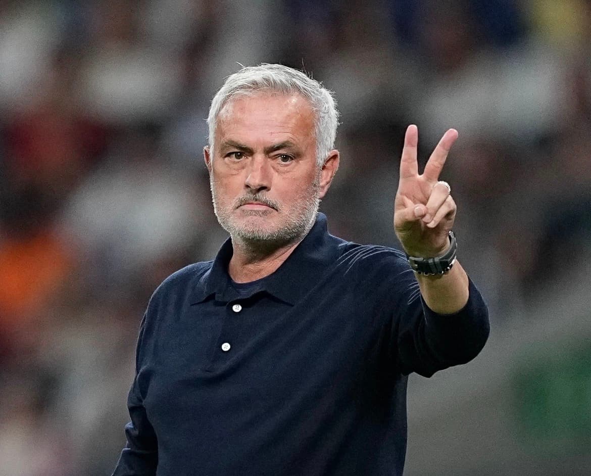 Featured image for Mourinho ankohet për kalendarin e ngjeshur të ndeshjeve të skuadrës së tij!