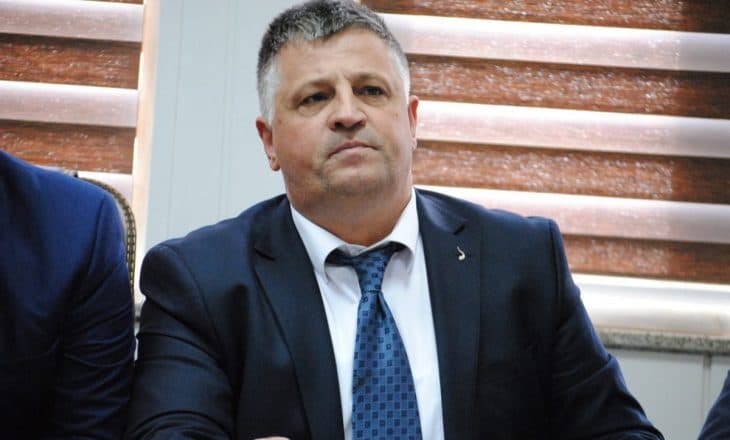 Nasim Haradinaj flet nga sheshi: Policia dalin për të dy palët, mbrëmë provokuan deputetët