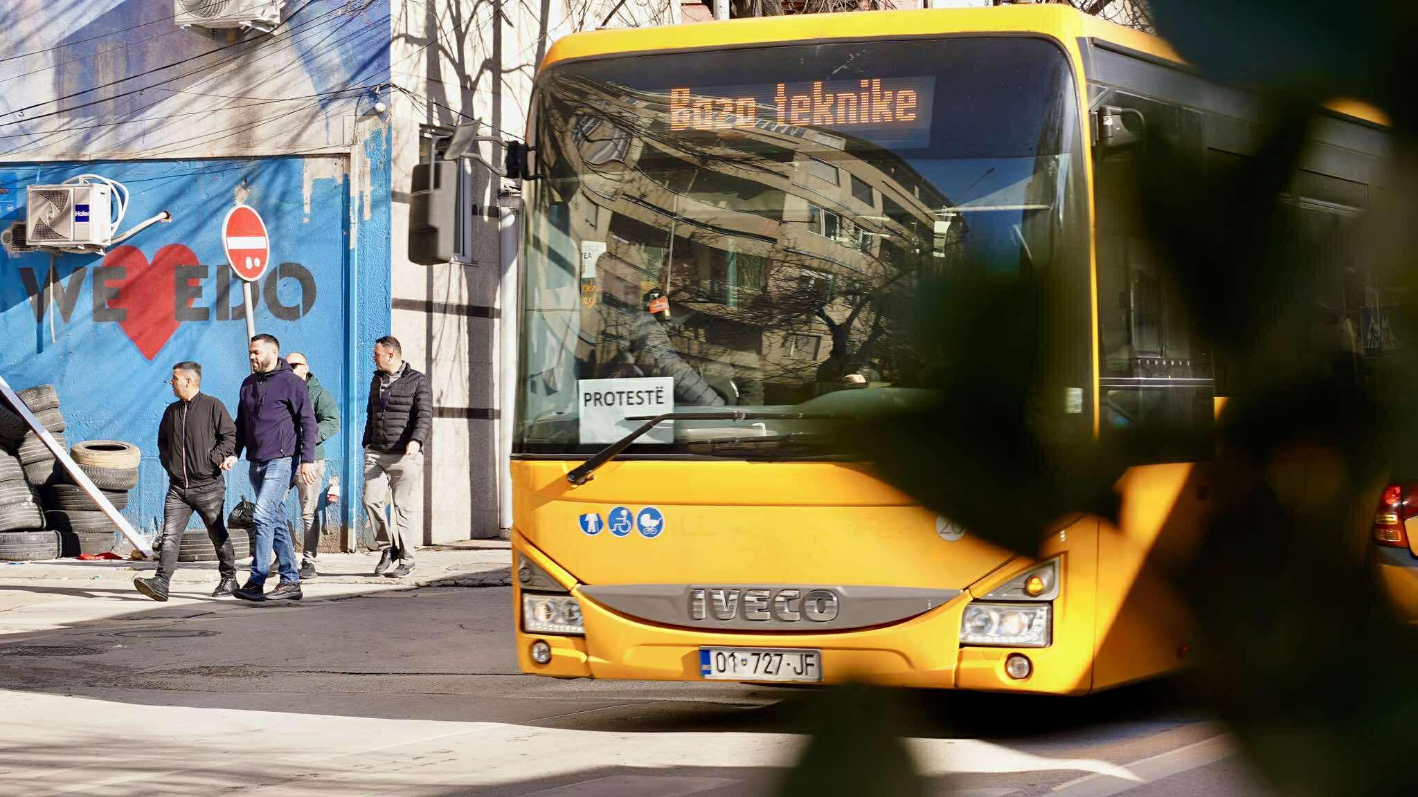 Për shkak të marshit për UÇK-në, transporti publik sot nga ora 14:00-20:00 do të jetë pa pagesë