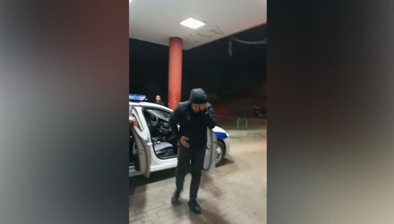 Plagoset shefi i Komisariatit Nr. 3 gjatë protestës, merr 12 të qepura në kokë