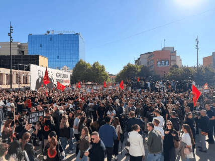 Policia: Protesta në Prishtinë përfundoi e qetë dhe pa incidente