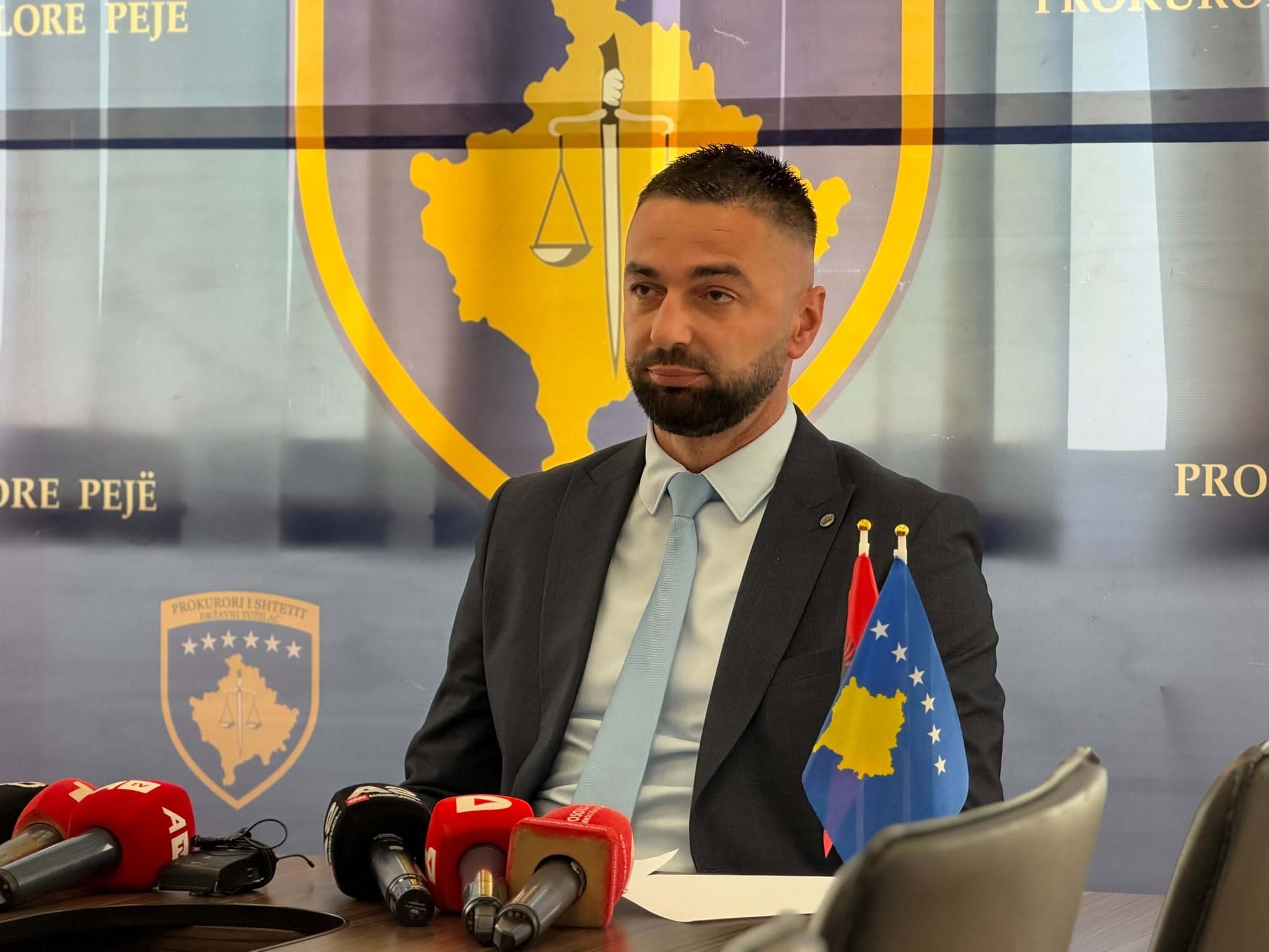 Prokuroria në Pejë: Janë iniciuar hetime ndaj zyrtarëve të përmendur në parashtresën e Arlinda Zekajt