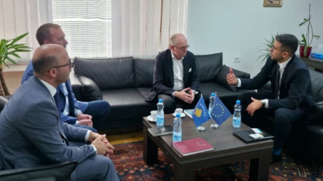 Prokuroria Speciale dhe përfaqësuesit e projektit të BE-së diskutojnë thellimin e bashkëpunimit