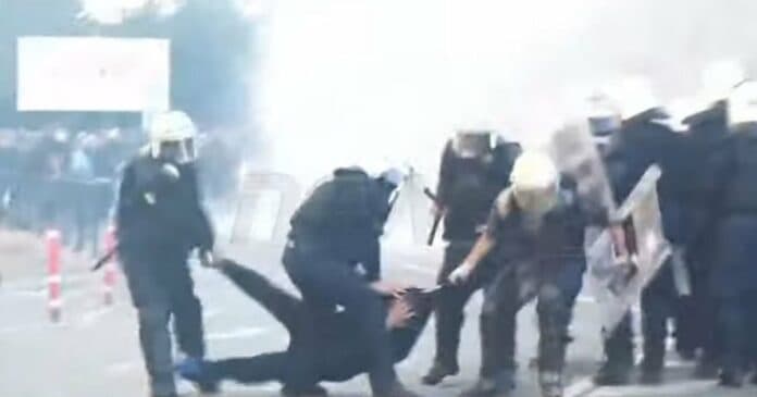 Featured image for Protestat në Shqipëri, AMP nis hetimet për veprimet e Policisë