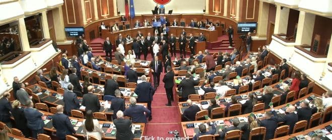 PS miraton reformën territoriale me 85 vota pro