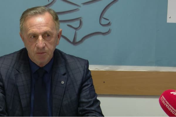 Punëtorët teknikë vazhdojnë grevën në Prishtinë, paralajmërohet edhe grevë tërëditore