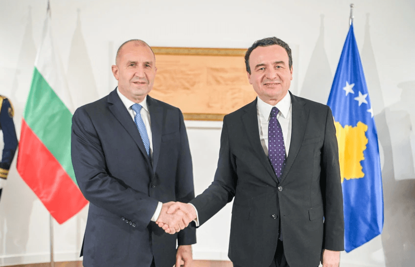 Radev uron Kurtin për mandatin e ri, e fton për vizitë zyrtare në Bullgari
